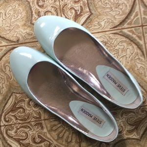 EUC Steve Madden flats.